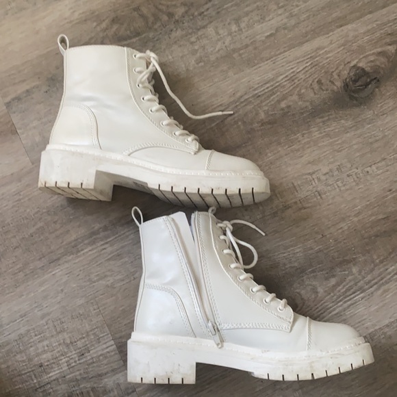 Cream White Combat Ankle Boot - Picture 4 of 10